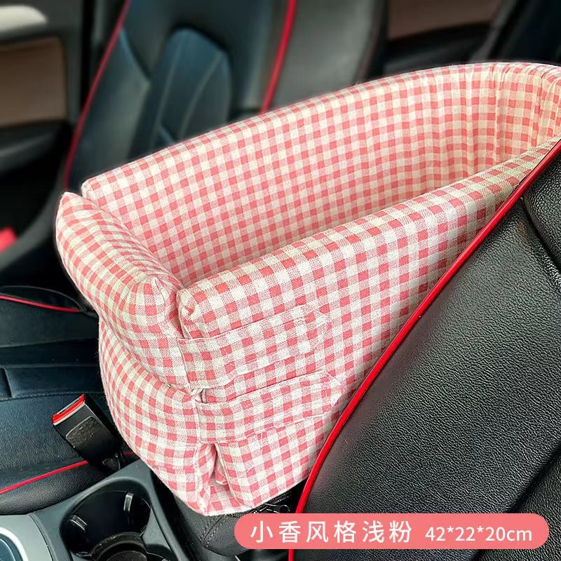 Car Central Dog Car Seat Bed Portable Dog Carrier for Small Dogs and Cats Safety Travel Bag Accessories - AuraPetsCar Central Dog Car Seat Bed Portable Dog Carrier for Small Dogs and Cats Safety Travel Bag AccessoriesAuraPets